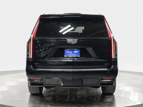 Used 2024 Cadillac Escalade Sport Platinum w/ LPO, ONYX Package AWD/4WD image 5