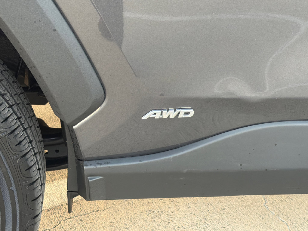 Used 2025 Toyota RAV4 XLE w/ Weather Package AWD/4WD image 8