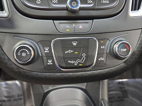 Used 2024 Chevrolet Malibu RS FWD image 22