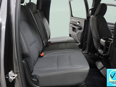 Used 2021 RAM 1500 Big Horn image 24