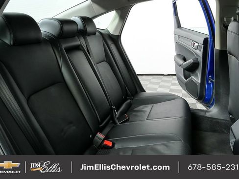 Used 2024 Honda Civic Touring image 22