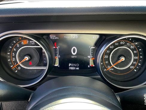 Used 2018 Jeep Wrangler Unlimited Sport S image 29