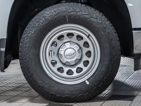 New 2025 Chevrolet Silverado 1500 W/T w/ WT Safety Package image 19