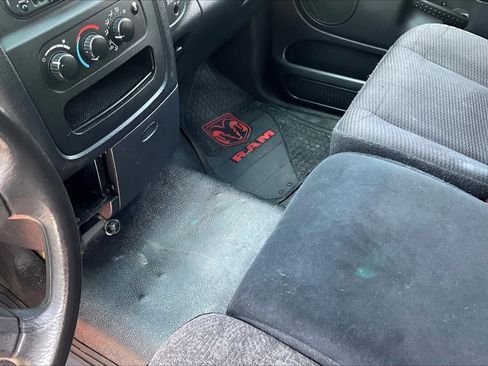 Used 2003 Dodge Ram 1500 Truck ST image 14