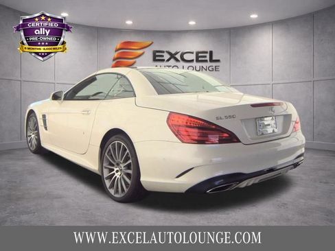 Used 2018 Mercedes-Benz SL 550 image 3