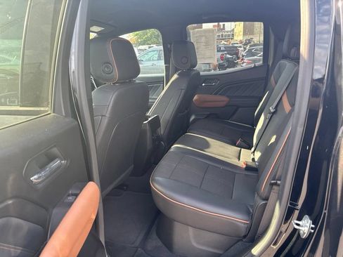 Certified 2024 GMC Canyon AT4 AWD/4WD image 13