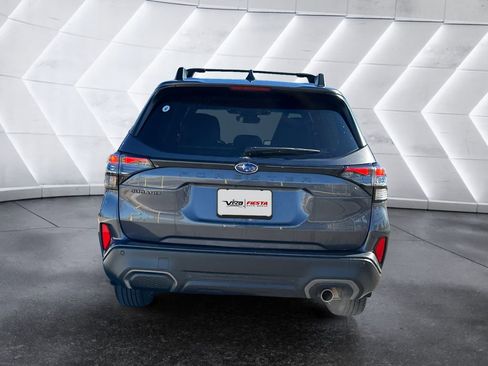 Used 2025 Subaru Forester Limited image 5