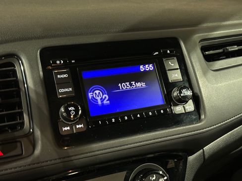 Used 2018 Honda HR-V LX image 22