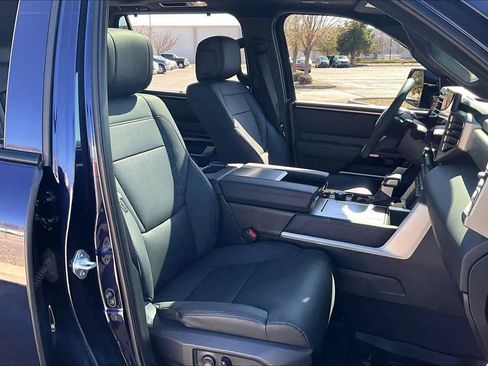 Used 2025 Toyota Sequoia Limited w/ Tow Technology Package image 7