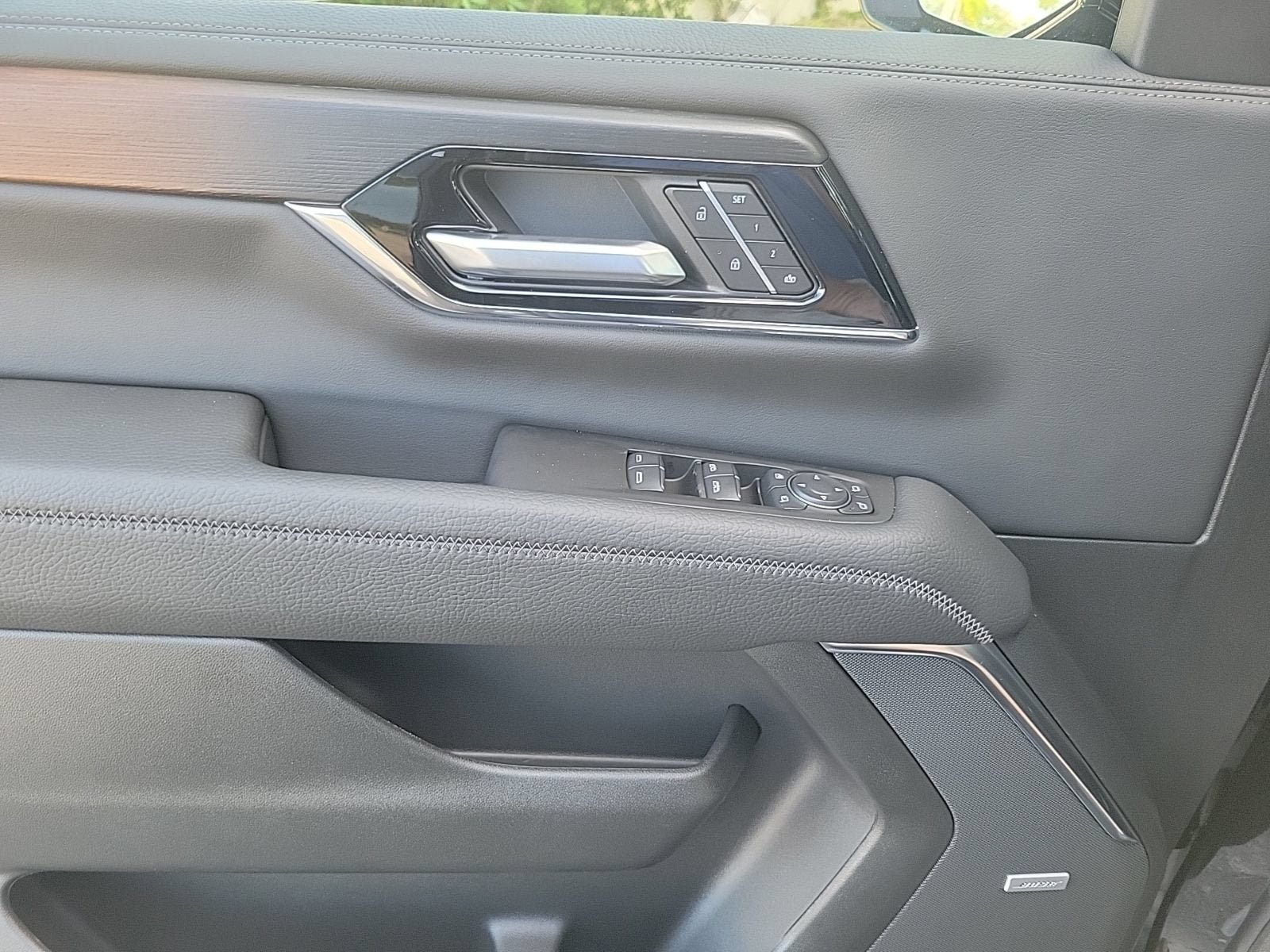 New 2026 GMC Yukon Denali RWD image 16
