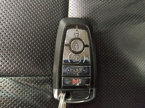 Used 2020 Lincoln Aviator Reserve w/ Equipment Group 201A image 32