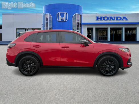 Used 2026 Honda HR-V Sport image 9