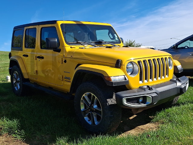 Used 2019 Jeep Wrangler Unlimited Sahara w/ Dual Top Group AWD/4WD image 1