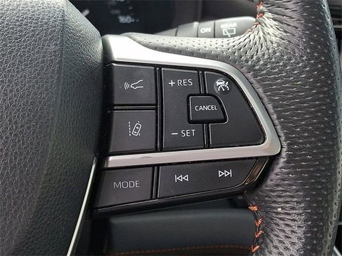 Used 2023 Toyota Sienna XSE w/ XSE Plus Package image 23