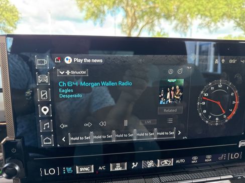 Used 2024 GMC Hummer EV 3X AWD/4WD image 24