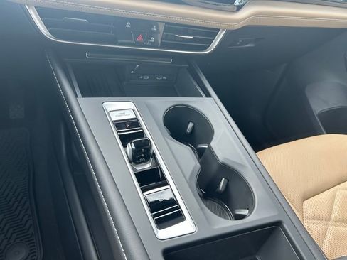 New 2026 Volkswagen Atlas Cross Sport SE image 56