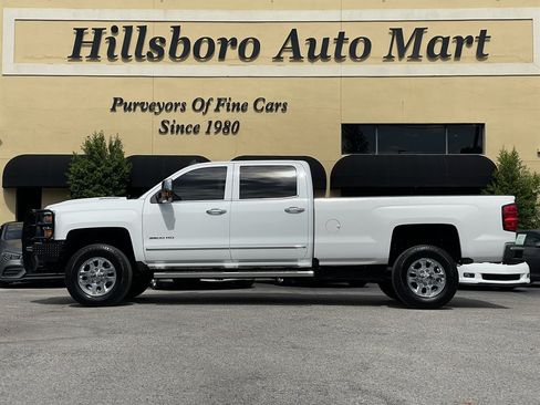 Used 2018 Chevrolet Silverado 3500 LTZ w/ Duramax Plus Package AWD/4WD image 3