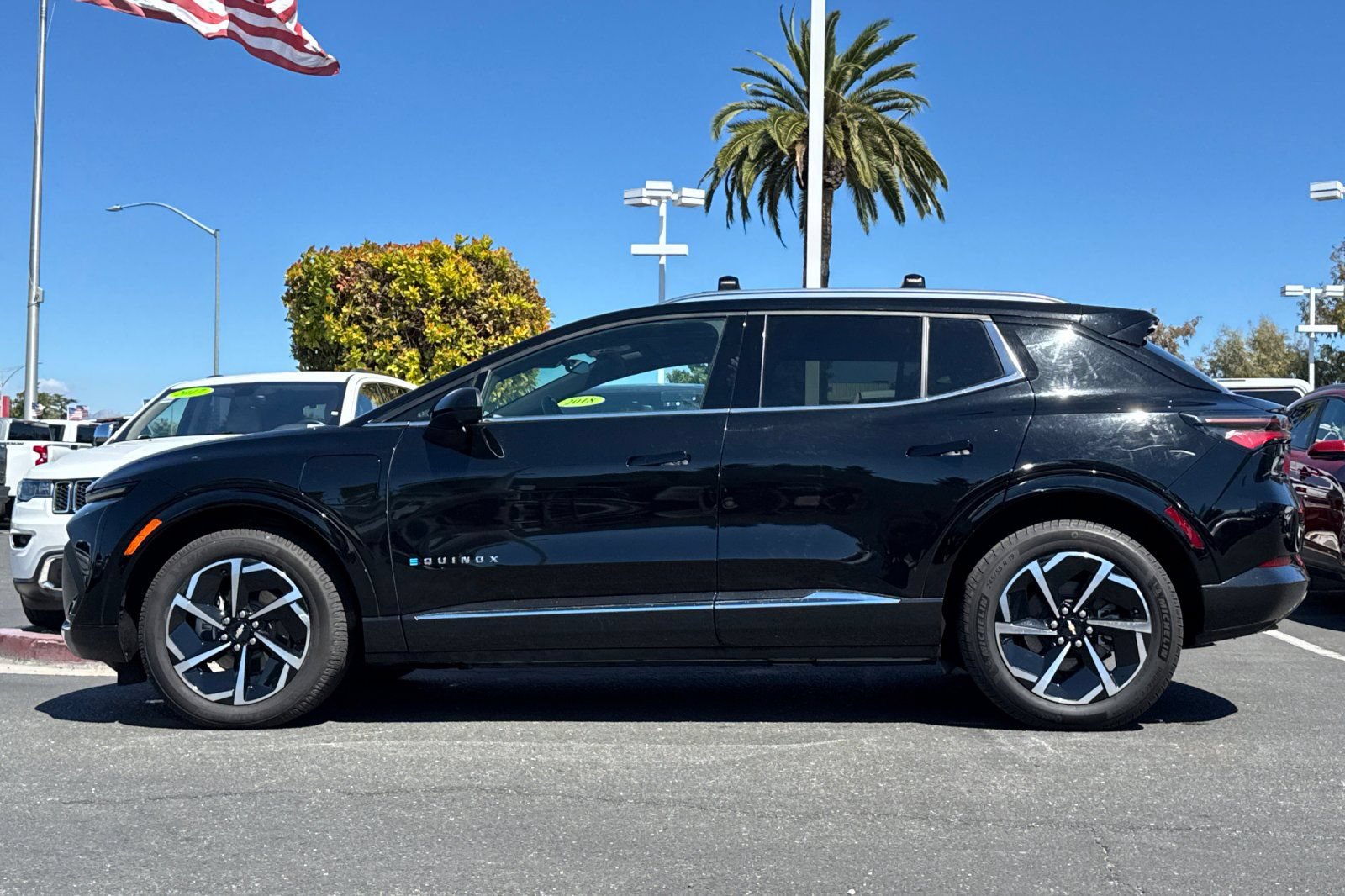 Used 2024 Chevrolet Equinox EV LT AWD/4WD image 7
