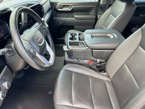 Used 2025 GMC Sierra 1500 SLT RWD image 17