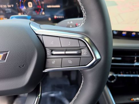 New 2026 Chevrolet Traverse LT w/ Enhanced Driving Package FWD image 33