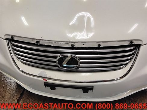 Used 2004 Lexus SC 430 Convertible image 16