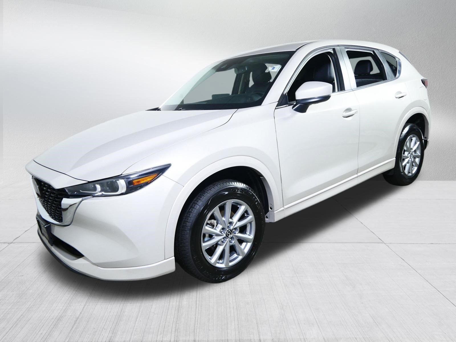 Used 2025 MAZDA CX-5 AWD 2.5 S w/ Preferred Package image 3