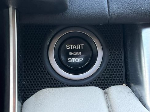 Used 2018 Land Rover Range Rover Sport HSE AWD/4WD image 41