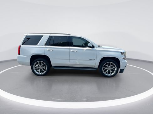 Used 2019 Chevrolet Tahoe LT AWD/4WD image 10