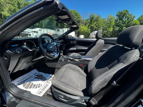 Used 2015 Ford Mustang Convertible w/ Equipment Group 051A RWD image 17
