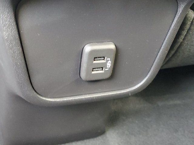 Certified 2024 Chevrolet Equinox RS FWD image 11
