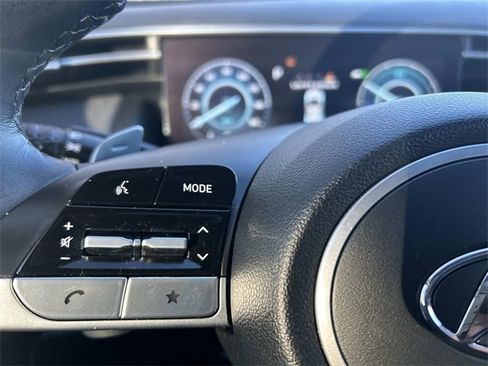 Certified 2022 Hyundai Tucson Limited w/ Cargo Package image 27