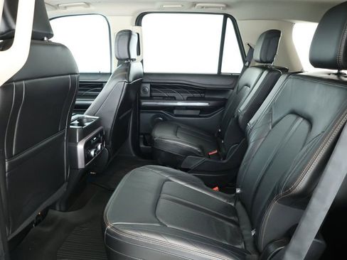 Used 2021 Ford Expedition Platinum image 20