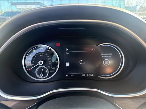 Used 2023 Genesis G80 2.5T w/ Advanced Package image 5