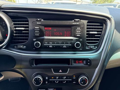 Used 2015 Kia Optima LX FWD image 28