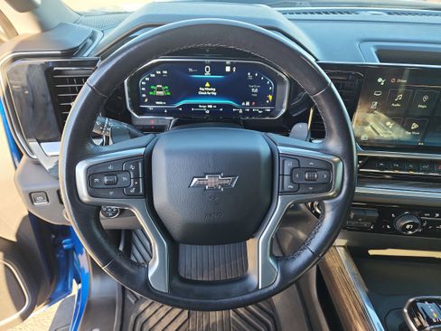 Used 2022 Chevrolet Silverado 1500 RST w/ RST All Star Premium Package image 18