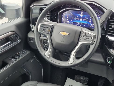 Certified 2024 Chevrolet Silverado 2500 LTZ w/ LTZ Convenience Package image 27