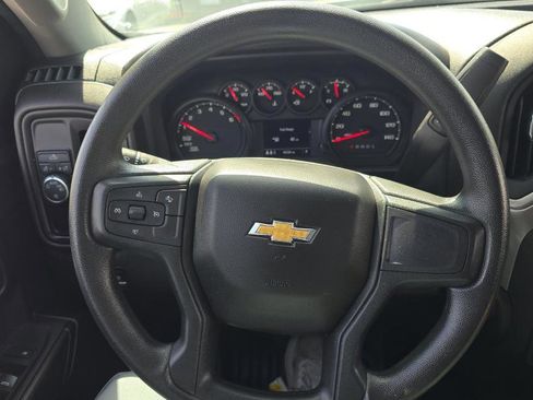 Used 2025 Chevrolet Silverado 1500 W/T image 7