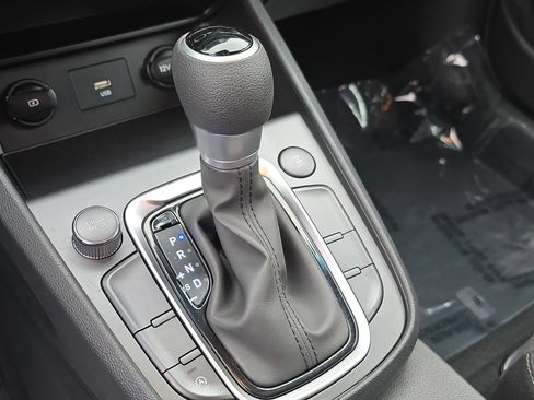 Used 2023 Hyundai Kona SEL w/ Cargo Package image 21