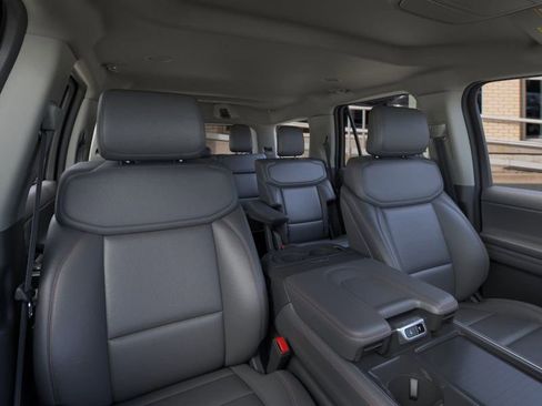 New 2026 Ford Expedition Active RWD image 12