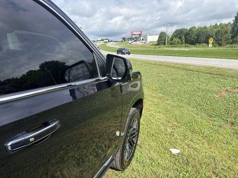 Certified 2023 GMC Yukon Denali Ultimate AWD/4WD image 39