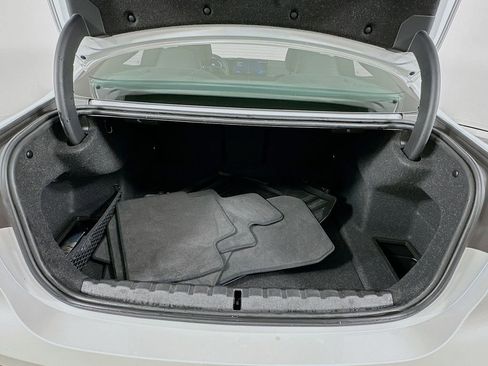 Used 2025 BMW 440i xDrive Coupe w/ Parking Assistance Package image 27