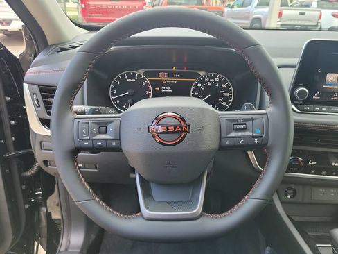 New 2026 Nissan Rogue SV AWD/4WD image 27