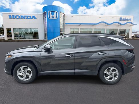 Used 2022 Hyundai Tucson SEL AWD/4WD image 2