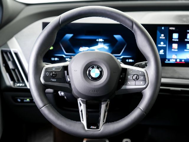 Used 2026 BMW iX xDrive60 w/ M Sport Package AWD/4WD image 11