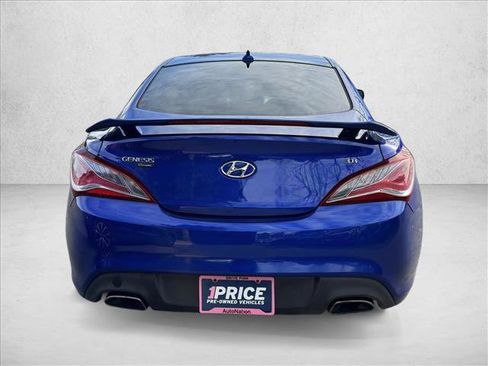 Used 2013 Hyundai Genesis 3.8 image 6