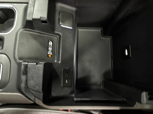 Used 2022 GMC Sierra 1500 Denali AWD/4WD image 28