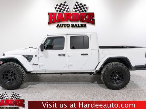 Used 2020 Jeep Gladiator Rubicon image 1