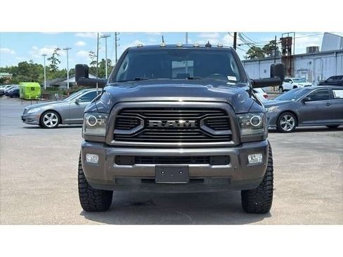 Used 2018 RAM 2500 Laramie w/ Sport Appearance Group AWD/4WD image 9