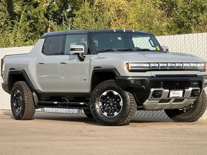 New 2025 GMC Hummer EV 2X w/ Extreme Off-Road Package