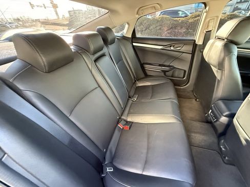 Used 2020 Honda Civic Touring image 35